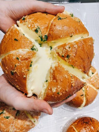 top 15, bánh mì bơ tỏi phô mai, top 15 tiệm bánh mì bơ tỏi phô mai ngon nức tiếng tại đà nẵng
