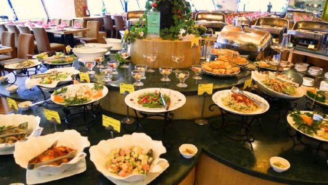 hà nội, lã vọng, sashimi bbq garden, buffet sen việt, top 10 nhà hàng sang trọng tại hà nội