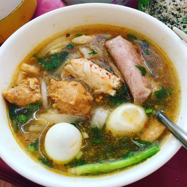 top 7 quán bánh canh ngon không nên bỏ qua ở huế