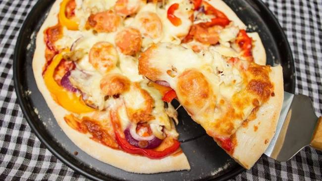 cách làm pizza gà phô mai béo ngậy ngon khó cưỡng