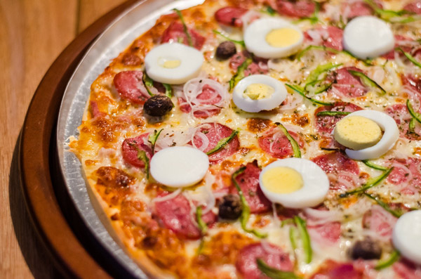hướng dẫn 9 cách làm bánh pizza tại nhà bao ngon