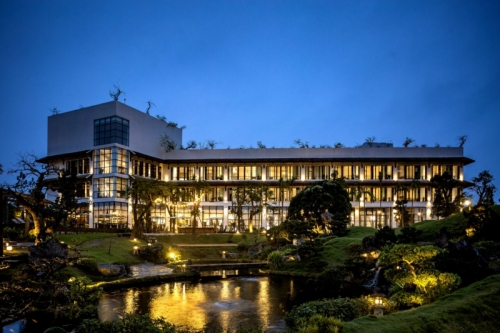9 khách sạn đẹp và lãng mạn nhất gần chùa thiên mụ, huế