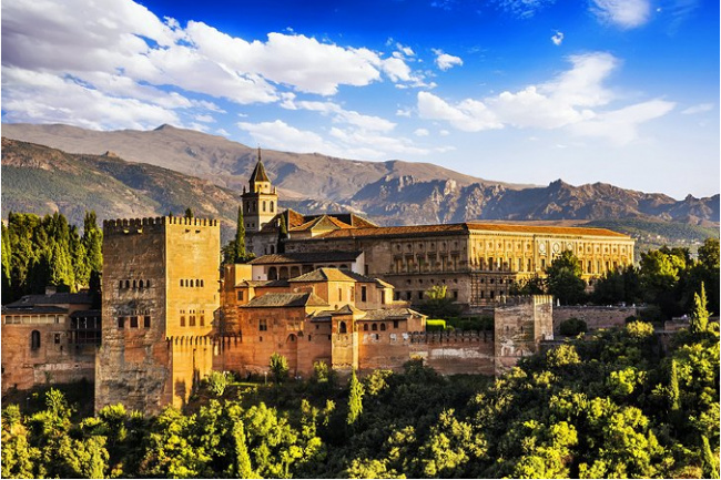 du lịch tây ban nha, plaza de espana, seville, vườn alhambra và generalife, granada, top 10 điểm du lịch hàng đầu ở tây ban nha