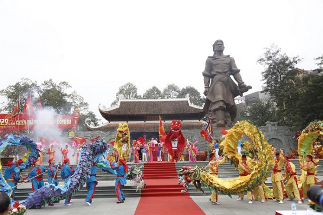 hanoi festival, huong pagoda, traditional festival, traveling hanoi, top 10 unique traditional festivals in hanoi, many impressive cultural activities