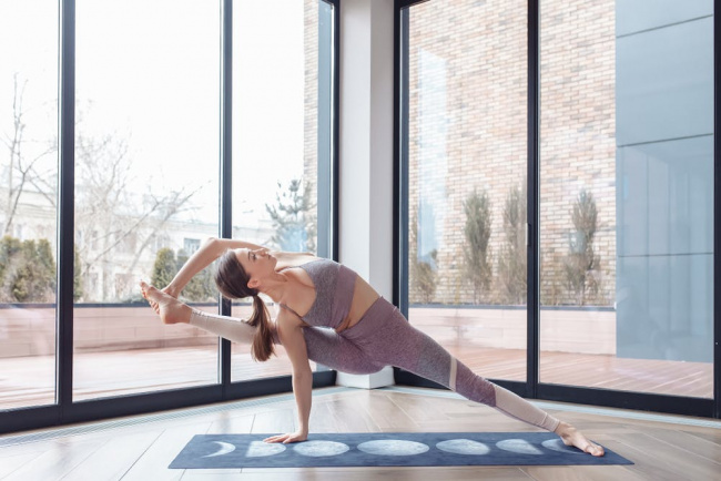 6 động tác thăng bằng tay cho mọi cấp độ yoga