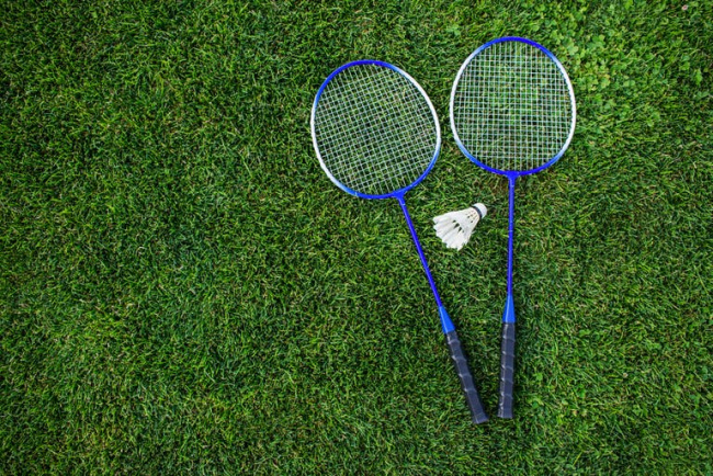 các loại vợt cầu lông phổ biến: lựa chọn nào dành cho bạn?