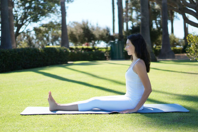 10 tư thế yoga ngồi phù hợp với người mới tập