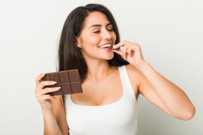 sô cô la đen để giảm cân - tin tốt cho những người yêu thích sô cô la