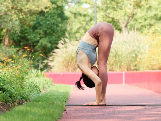 tác hại của yoga đối với sức khỏe nếu tập không đúng cách