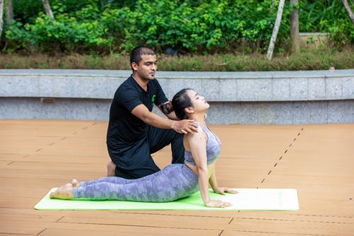 6 bài tập hatha yoga người mới bắt đầu không thể bỏ qua