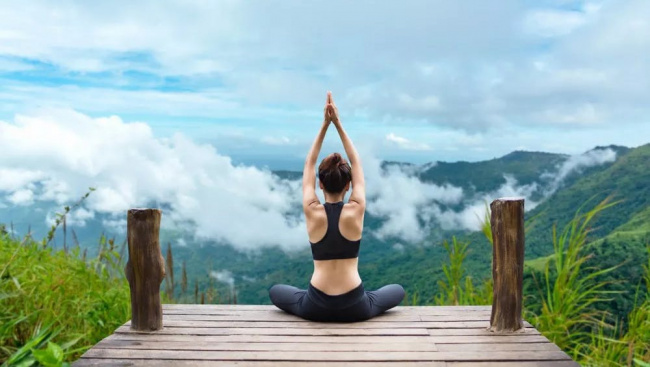tập yoga chữa bệnh ung thư: đây là lời đồn hay sự thật?