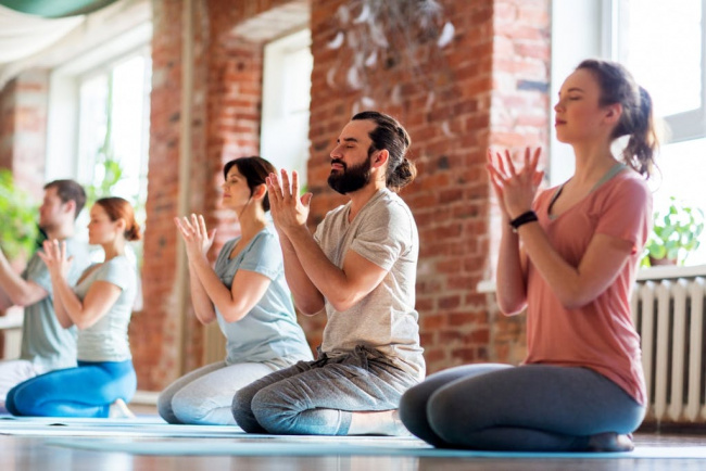 8 lợi ích bất ngờ của yoga kundalini