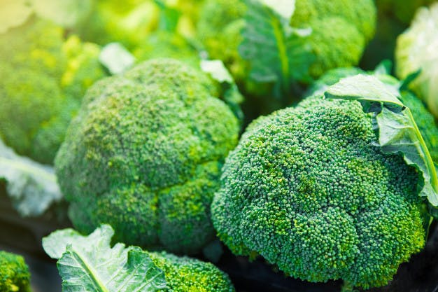 kho dinh dưỡng dồi dào từ bông cải xanh (brocolli)