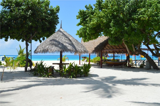 trải nghiệm maldives với các khách sạn 3 sao vừa túi tiền