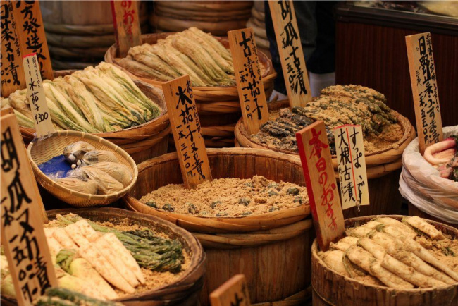ghé thăm nishiki - khu chợ nổi tiếng nhất kyoto, nhật bản