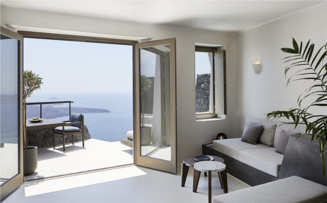 10 khách sạn có khung cảnh ngoạn mục nhất santorini