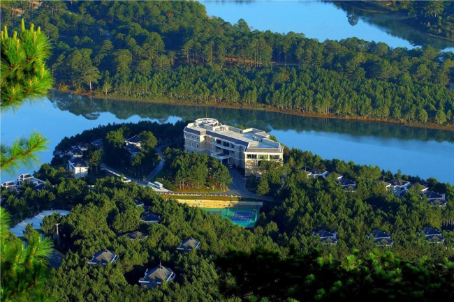 resort cao cấp không thể bỏ qua khu vực hồ tuyền lâm đà lạt