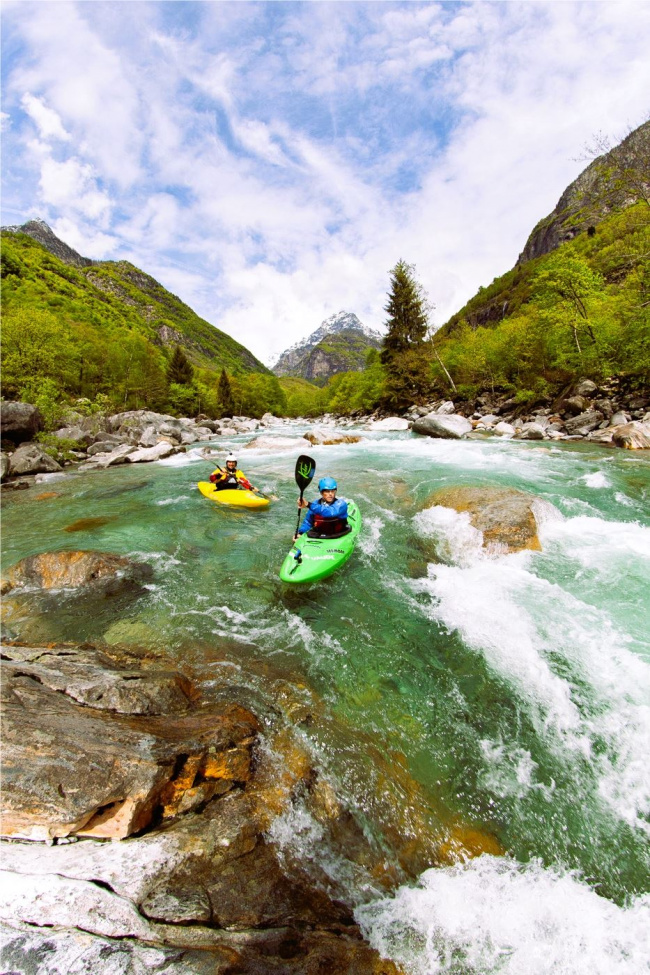 những điểm chèo thuyền kayak lý tưởng để khám phá thế giới