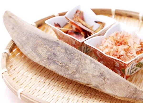 katsuobushi, thanh cá katsuobushi, món ăn mầm đá, kinh ngạc món ăn “mầm đá”, phủ mốc song cực bổ dưỡng đưa cơm