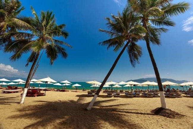 vietnam, 10 alluring beaches in nha trang for peace and seclusion
