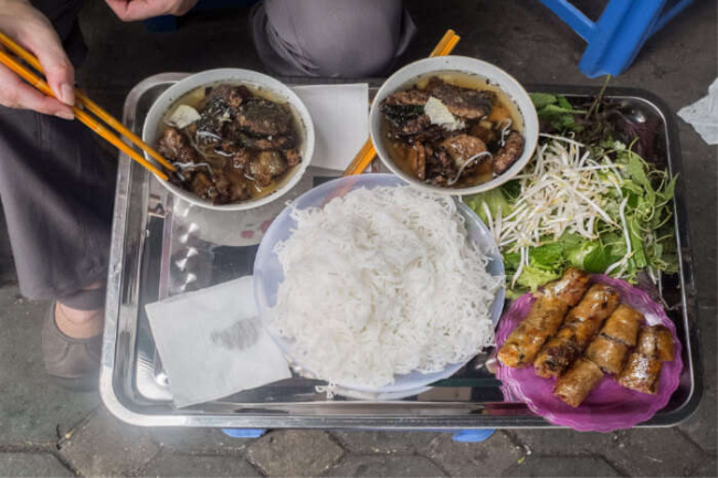 vietnam, restaurants in hanoi: pull your forks out for a culinary extravaganza in vietnam