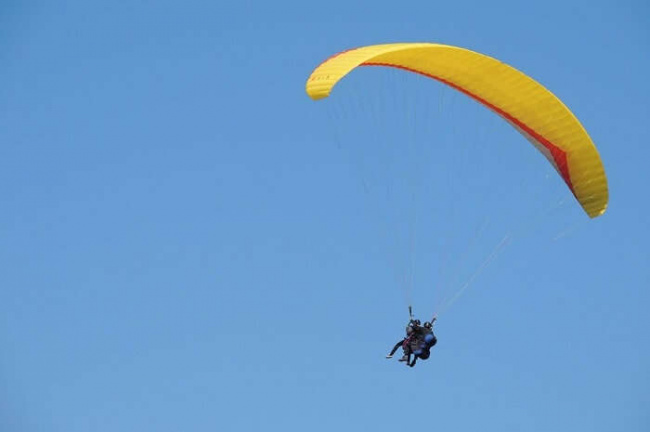 vietnam, paragliding in vietnam: top 10 places that are perfect for an enthralling vacay in 2022!