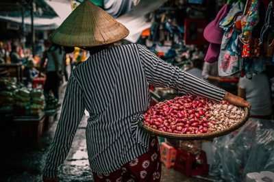 10 Best Places For Shopping In Hue On Your Vietnam Tour