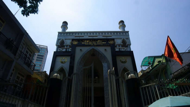 vietnam, 8 best mosques in ho chi minh city that’ll add more bliss to your vietnam holiday