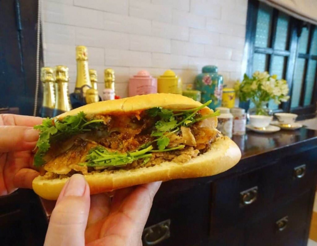 food, vietnam, finding the best banh mi in vietnam – rose on a mission!