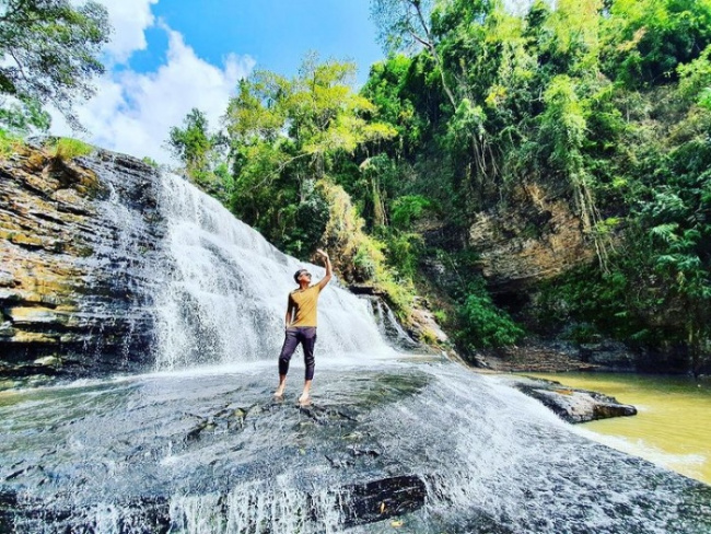 beautiful waterfall, dak lak tourist attractions, admire the beautiful waterfalls in dak lak that fascinate travelers 