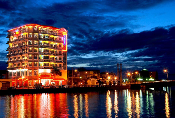 top 10 khách sạn bình thuận đẹp, giá rẻ, view đẹp gần biển