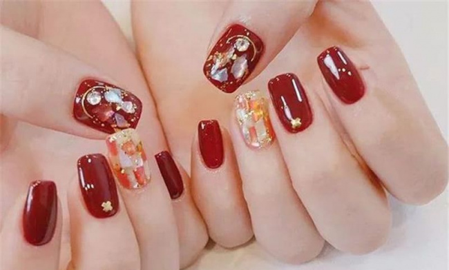 nail đẹp, 10 mẫu móng tay màu nâu sữa, nâu tây, nâu cà phê cực xịn cho bạn gái