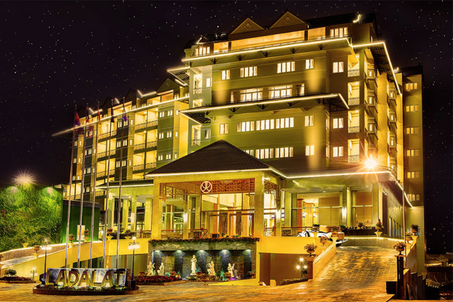 ladalat hotel – nghỉ dưỡng hoàn hảo giữa thung lũng mộng mơ