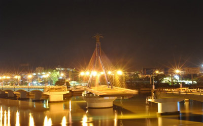 Cầu quay sông Hàn Đà Nẵng