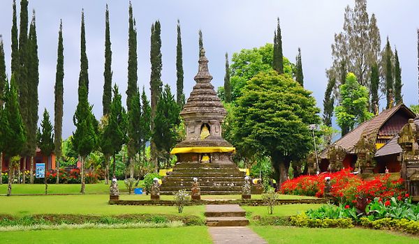 đền ulun danu bali indonesia