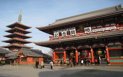 Đền cổ Nhật Bản Asakussa Kannon
