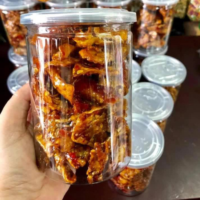 locals, phan thiet, phan thiet city, phan thiet fish sauce, phan thiet specialties, phan thiet tourism, specialties, tourists, 6 famous phan thiet specialties from all over the world, once you arrive, you can’t help but buy them as gifts￼