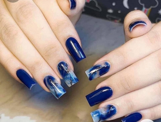 Những mẫu nail màu xanh dương nhạt đẹp nhất