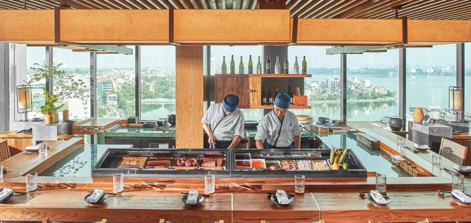 4 nhà hàng Nhật Bản có view đẹp ngắm Hà Nội sang thu