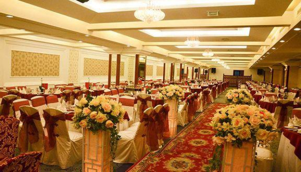 top 5 nhà hàng tiệc cưới quận 4 tphcm sang trọng giá rẻ nhất