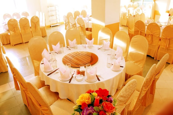 top 8 nhà hàng tiệc cưới quận 5 tphcm đẹp, đông khách nhất