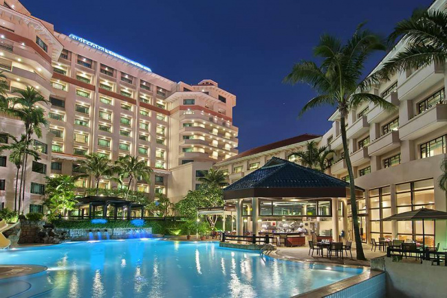 nên ở khách sạn nào ở singapore chất lượng nhất