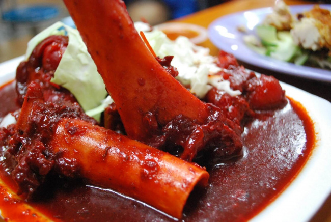 trải nghiệm ẩm thực với top 9 những món ăn đường phố ở singapore