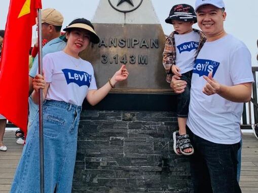 new school year, travel, vinh city, young family self-driving more than 1,000 km to conquer fansipan peak