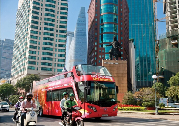 giá vé xe buýt 2 tầng tphcm: hành trình ngắm trọn vẹn thành phố