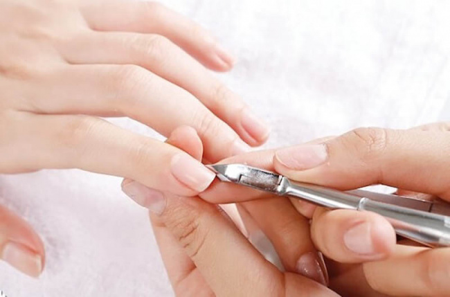 nail đẹp, hướng dẫn cách gỡ móng giả tại nhà nhanh chóng, siêu đơn giản