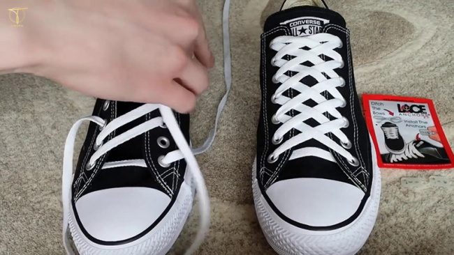 cách buộc dây giày converse 5,6,7 lỗ đơn giản mà cực đẹp