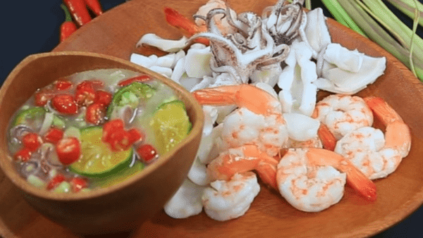 8 công thức làm nước chấm hải sản chuẩn hương vị nhà hàng
