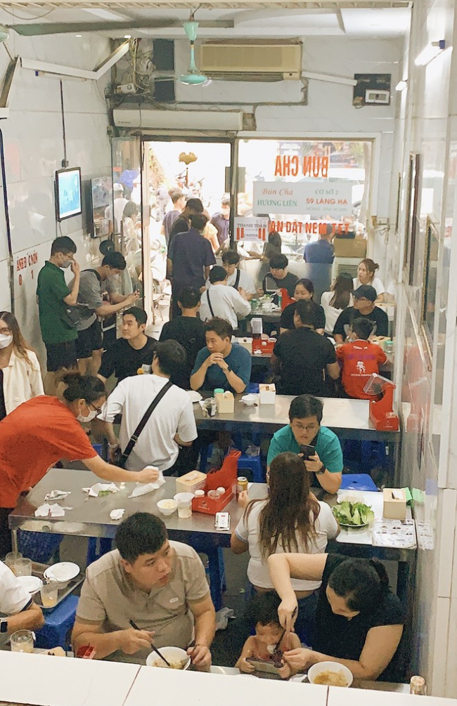 bun cha obama, foreign tourists, us president barack obama, how is the famous “bun cha obama” in hanoi after 6 years?