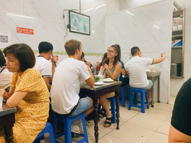 bun cha obama, foreign tourists, us president barack obama, how is the famous “bun cha obama” in hanoi after 6 years?